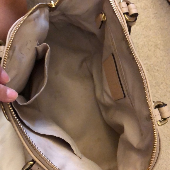 Used Coach bag - Picture 2 of 4